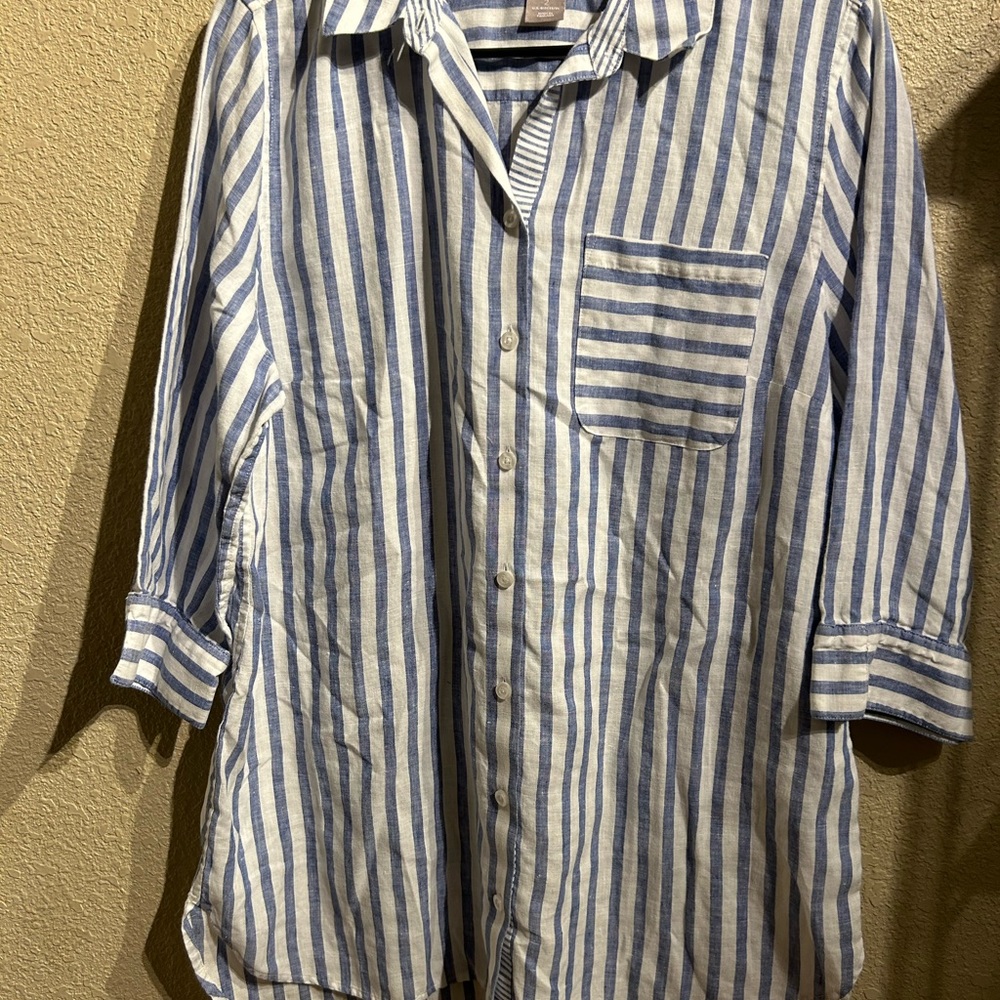 Chico’s No-Iron 3/4 long sleeves botton down